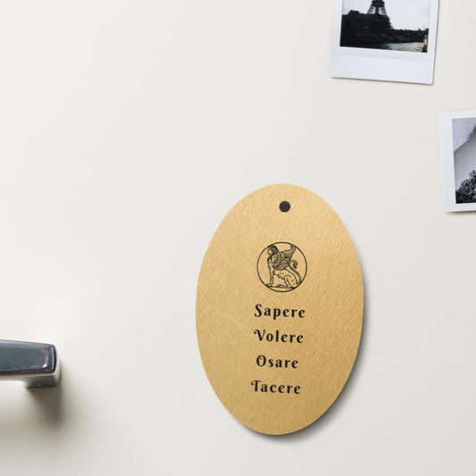 Calamita in legno Sfinge